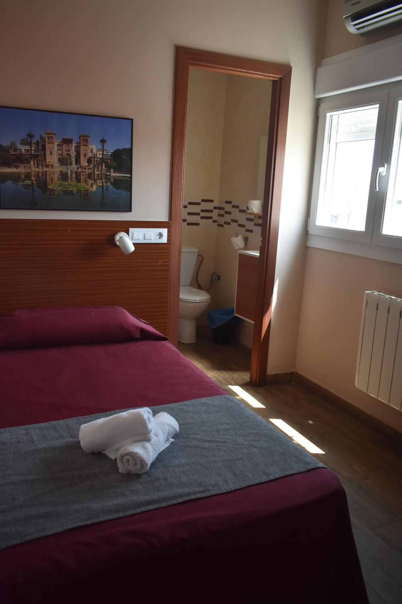 Hostal Alamare Sevilla Buitenkant foto