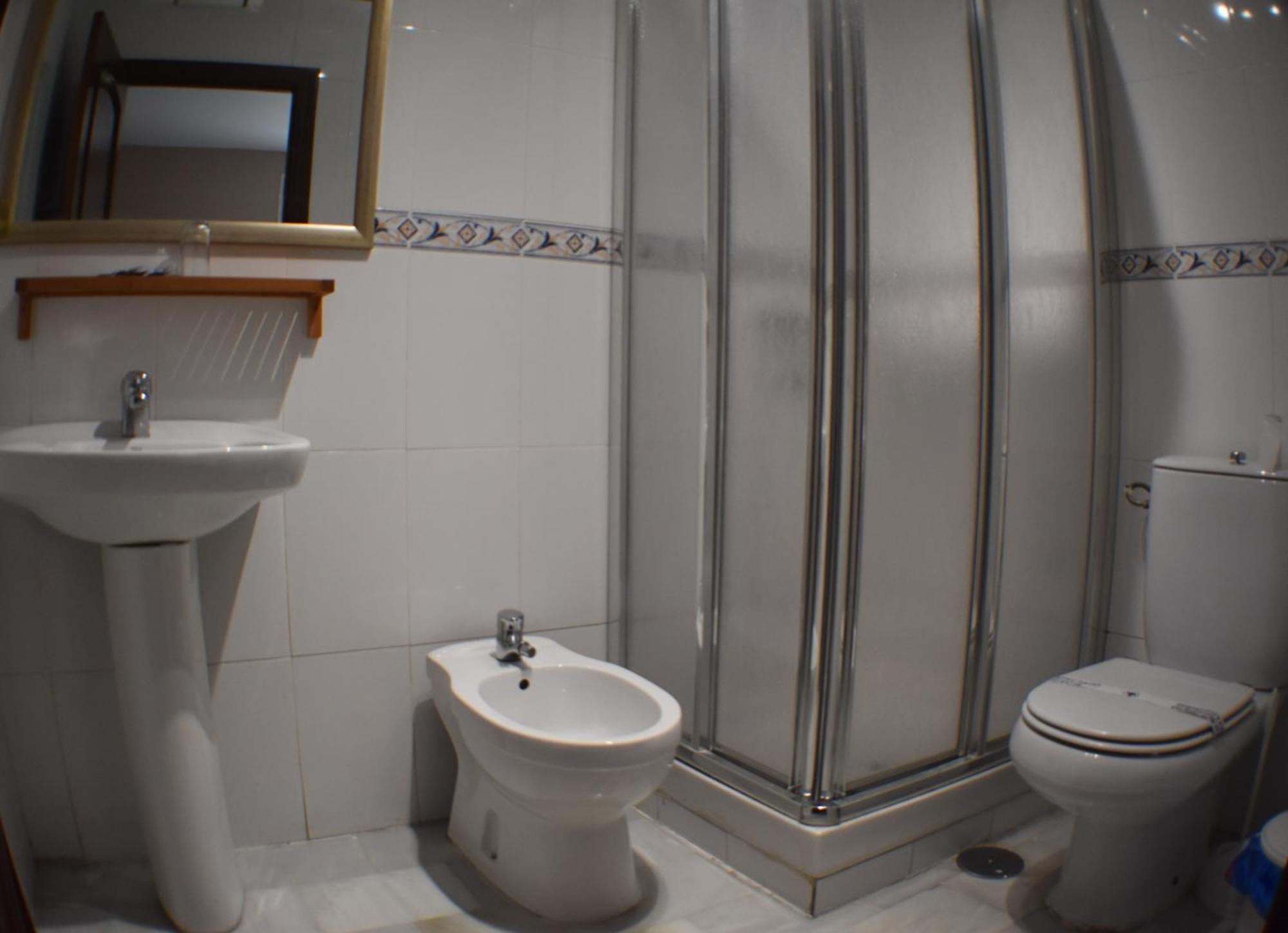 Hostal Alamare Sevilla Buitenkant foto